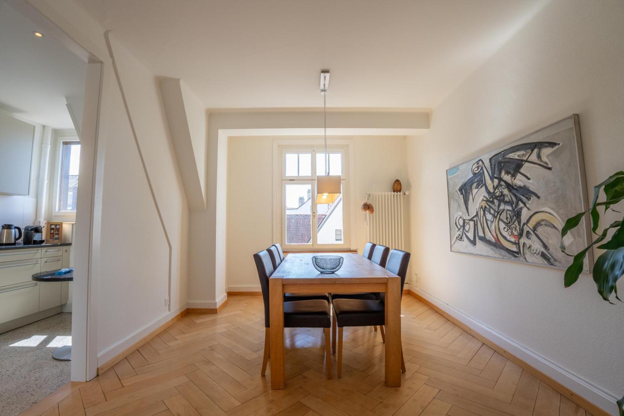 Charmante Altbauwohnung Am Rhein Apartment *
